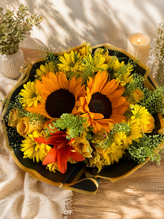 Ramos de Girasoles con Flores Mixtas